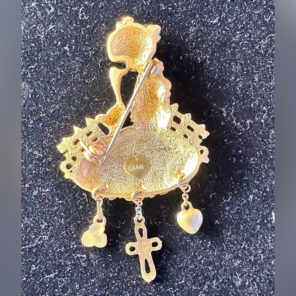 Precious Moments Brooch PMI Make A Joyful Noise Charms Religious Jewelry. - Picture 2 of 3